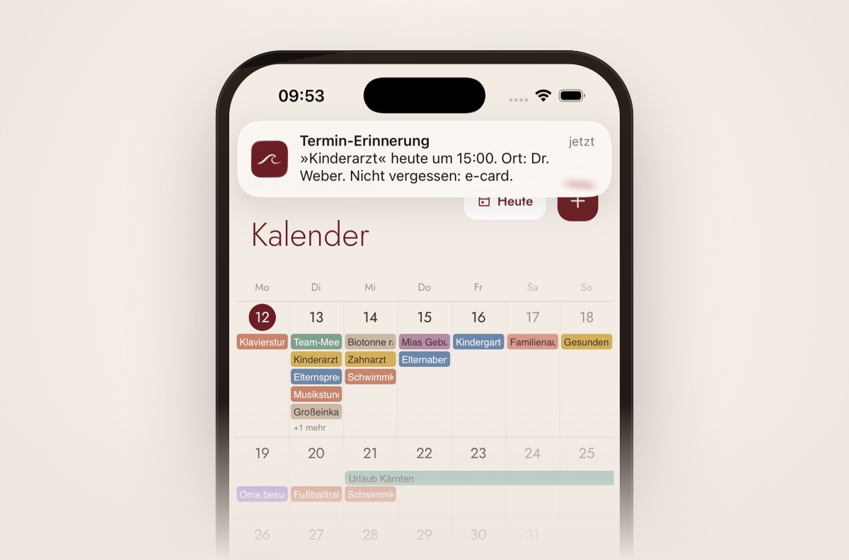 Benachrichtigung „Termin-Erinnerung: »Kinderarzt« heute um 15:00. Ort: Dr. Weber. Nicht vergessen: e-card.“